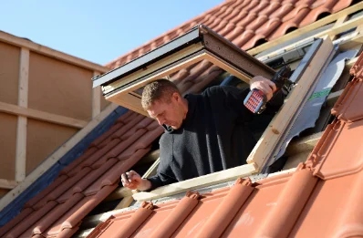 Pose de fenêtres de toit Velux à Laborel